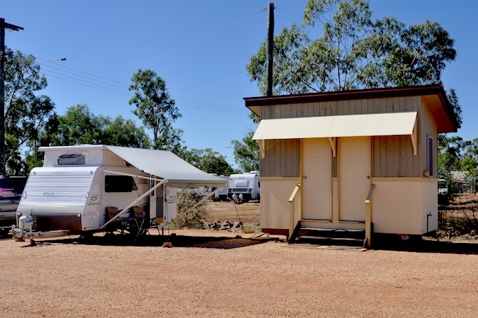 Lightning Ridge Accommodation | Lightning Ridge Holiday Park